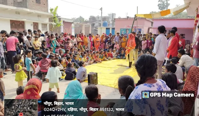 The Resurgence of Street Theatre in Corporate Advertising and Marketing